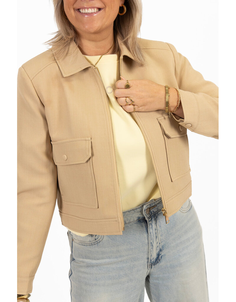 21Jewelz Kort effen jasje met zakken - beige