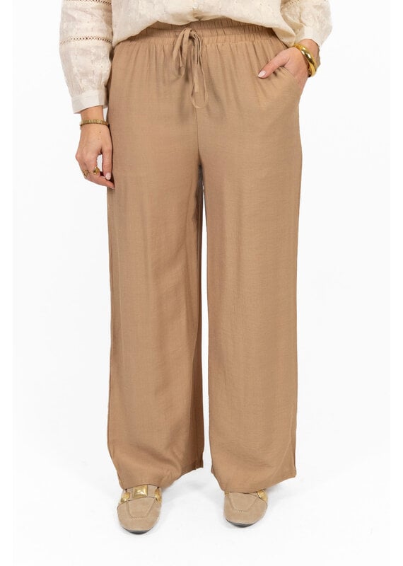 21Jewelz Soepelvallende broek met elastiek - beige