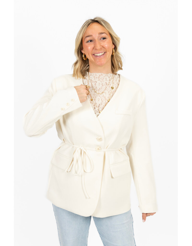 21Jewelz Overslag blazer met koordje - ecru