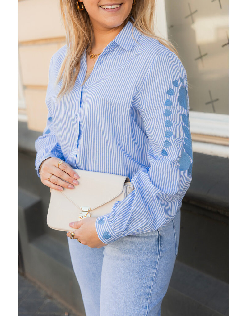 21Jewelz Blouse met strepen & borduursel - blauw