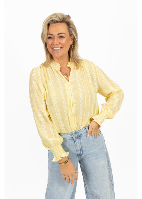 21Jewelz Geborduurde blouse met knoopjes - geel