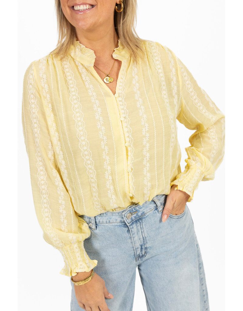 21Jewelz Geborduurde blouse met knoopjes - geel