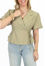 21Jewelz Blazer met korte mouwen & knoopdetail - groen