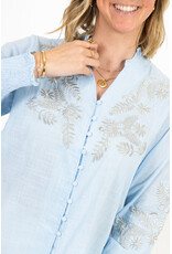 21Jewelz Blouse met goud borduursel - lichtblauw