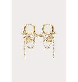 My Jewellery My Jewellery | Oorringen met zoetwaterparels en bloemen - goud
