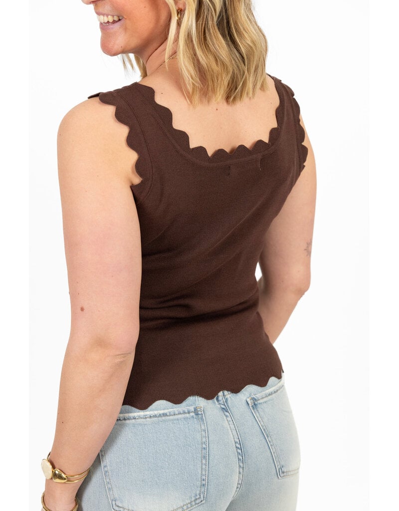 21Jewelz Basic zigzag top - bruin