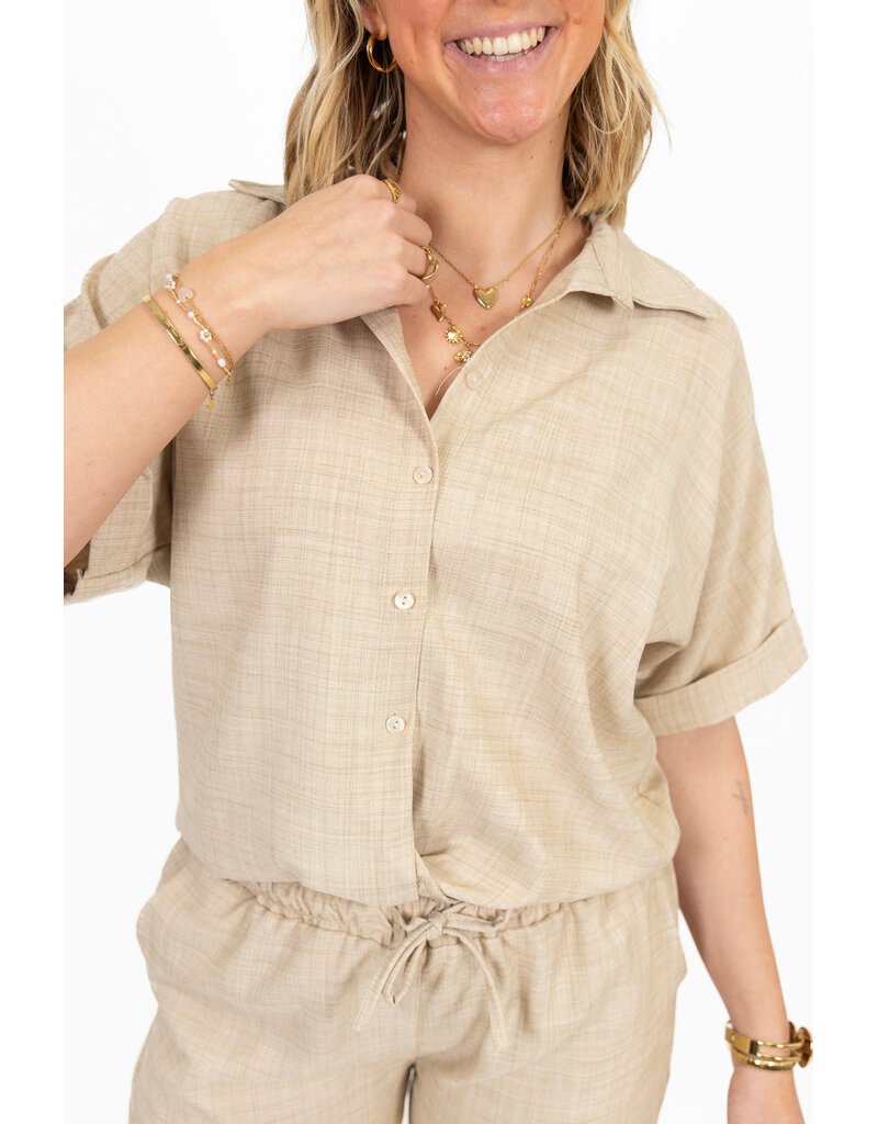 21Jewelz Linnenlook blouse met knoopdetail & korte mouw - beige