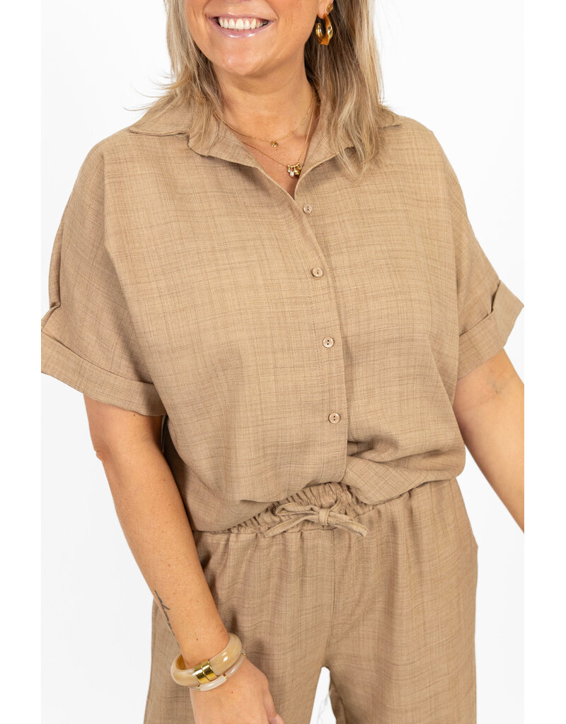21Jewelz Linnenlook blouse met knoopdetail & korte mouw - donker beige
