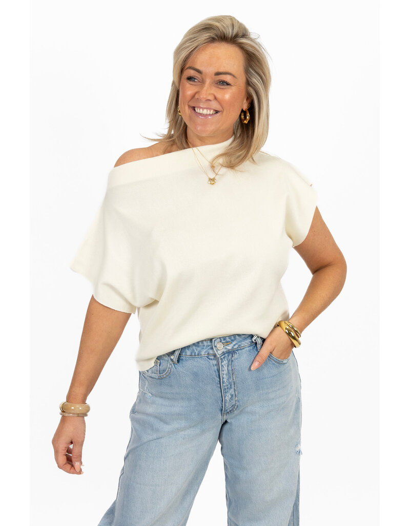 21Jewelz Top met boothals - ecru