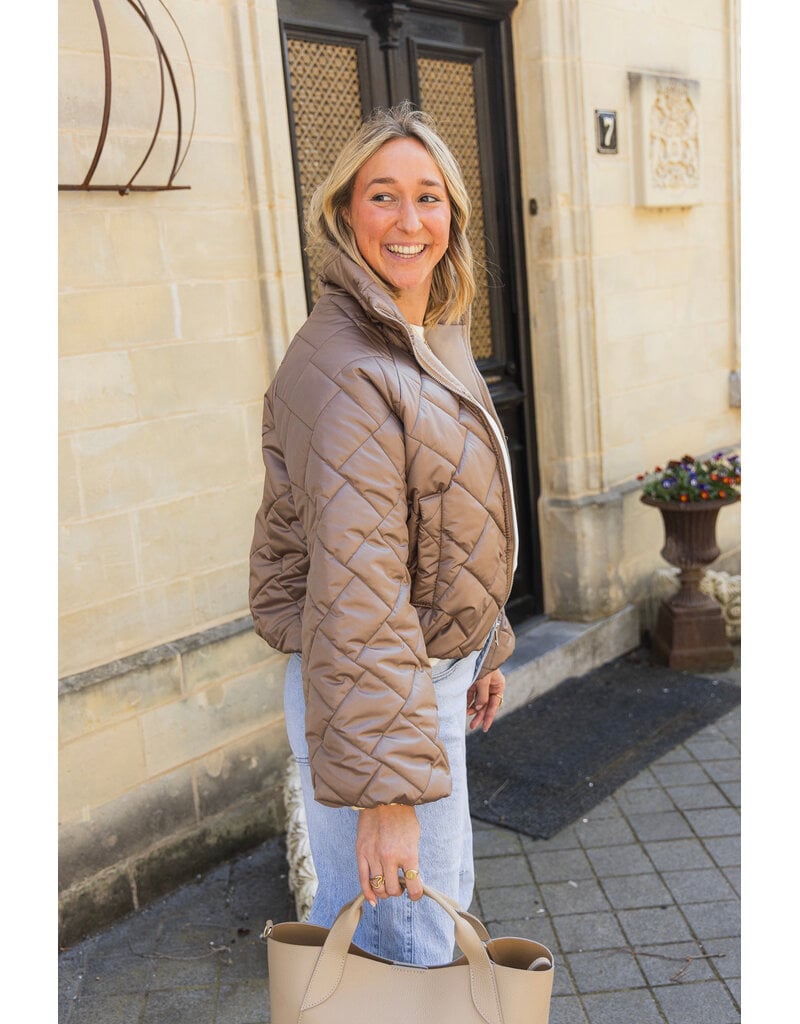 21Jewelz Gewatteerd jasje met uitlopende mouw - taupe