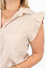 21Jewelz Blouse met knoopdetail & ruffles - beige