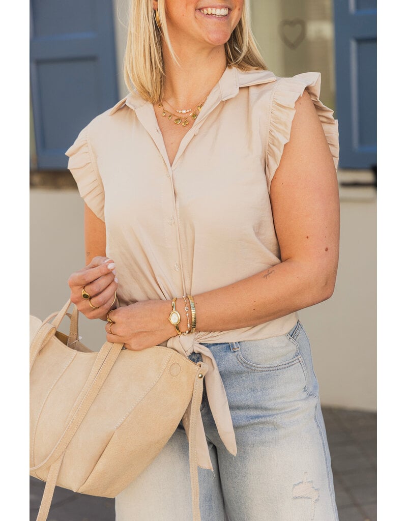 21Jewelz Blouse met knoopdetail & ruffles - beige