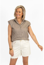 21Jewelz Basic mouwloos blousje - taupe