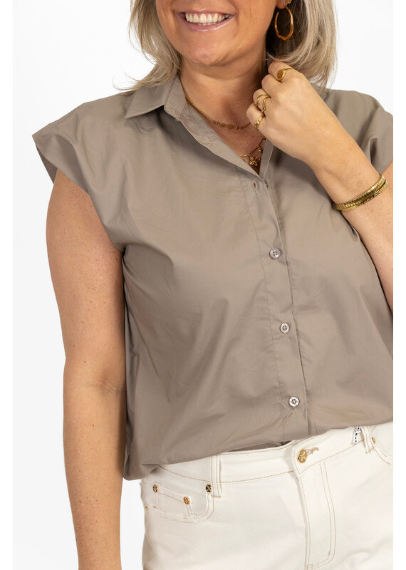 21Jewelz Basic mouwloos blousje - taupe