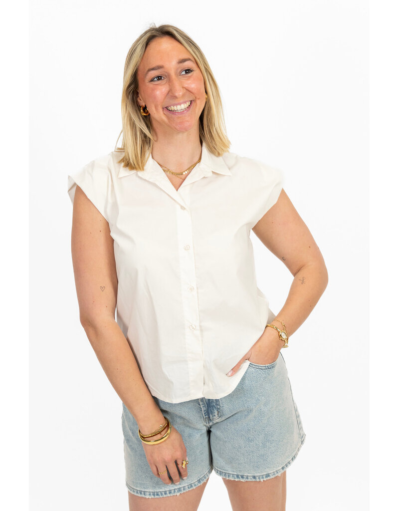 21Jewelz Basic mouwloos blousje - ecru