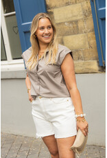 21Jewelz Basic mouwloos blousje - taupe