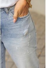 21Jewelz Destroyed mom fit jeans