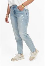 21Jewelz Destroyed mom fit jeans