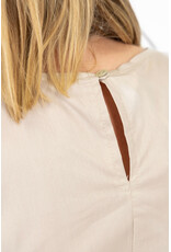 21Jewelz Mouwloze top met strik - beige