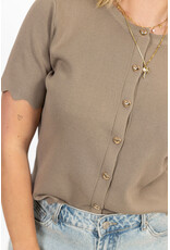 21Jewelz Zigzag vestje met korte mouw & hartjes knopen - taupe