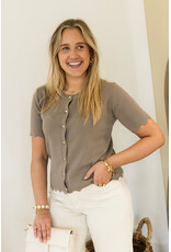 21Jewelz Zigzag vestje met korte mouw & hartjes knopen - taupe