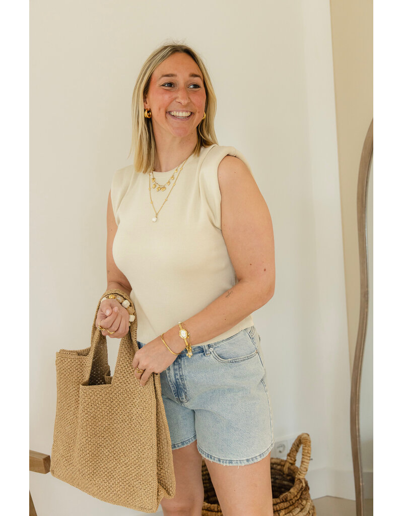 21Jewelz Fijn gebreide top met schoudervulling - beige