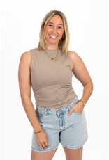 21Jewelz Strakke top met zijplooien - taupe