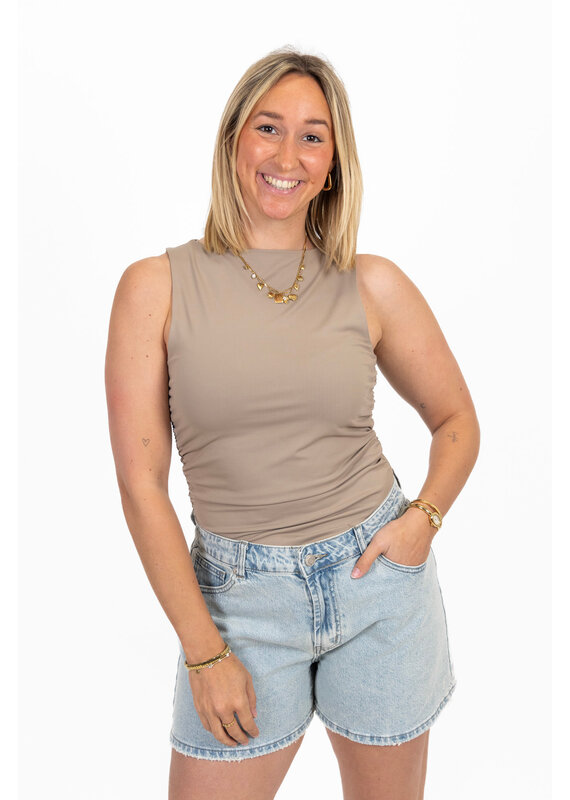 21Jewelz Strakke top met zijplooien - taupe