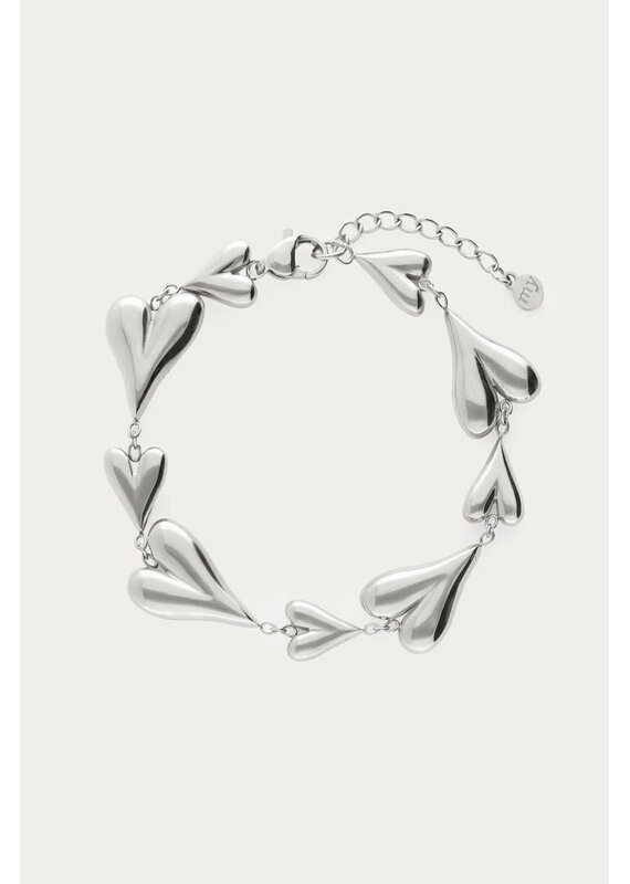 My Jewellery My Jewellery | Armband met kleine en grote hartjes - zilver