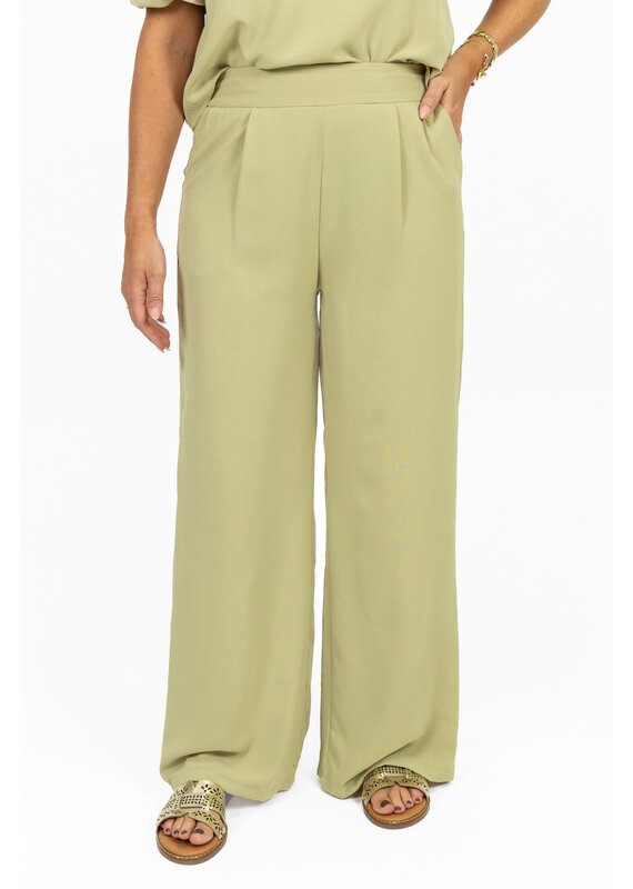 21Jewelz Losvallende pantalon met elastiek band - groen