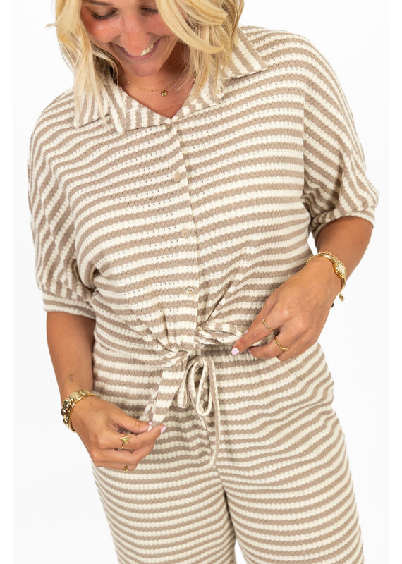 21Jewelz Gehaakt blousje met strepen & knoopdetail - taupe/beige
