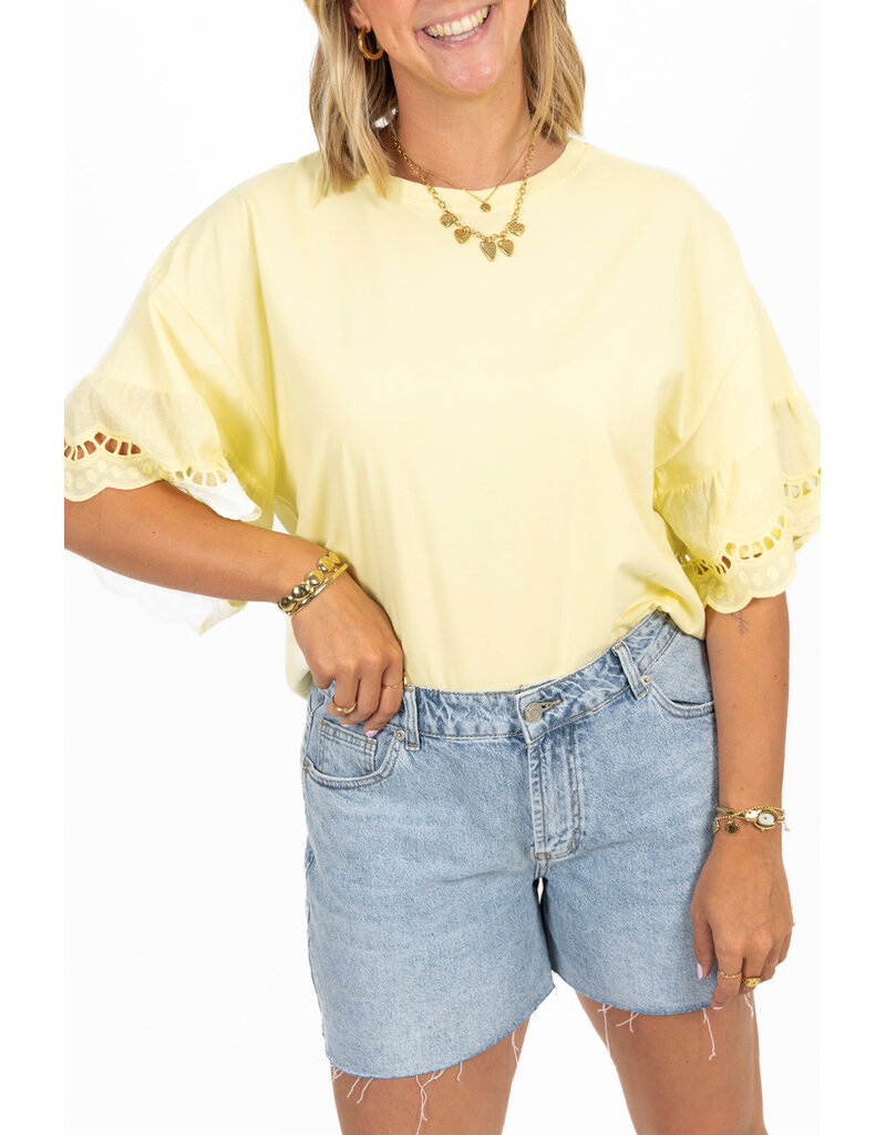 21Jewelz Shirt met kanten mouwen - geel