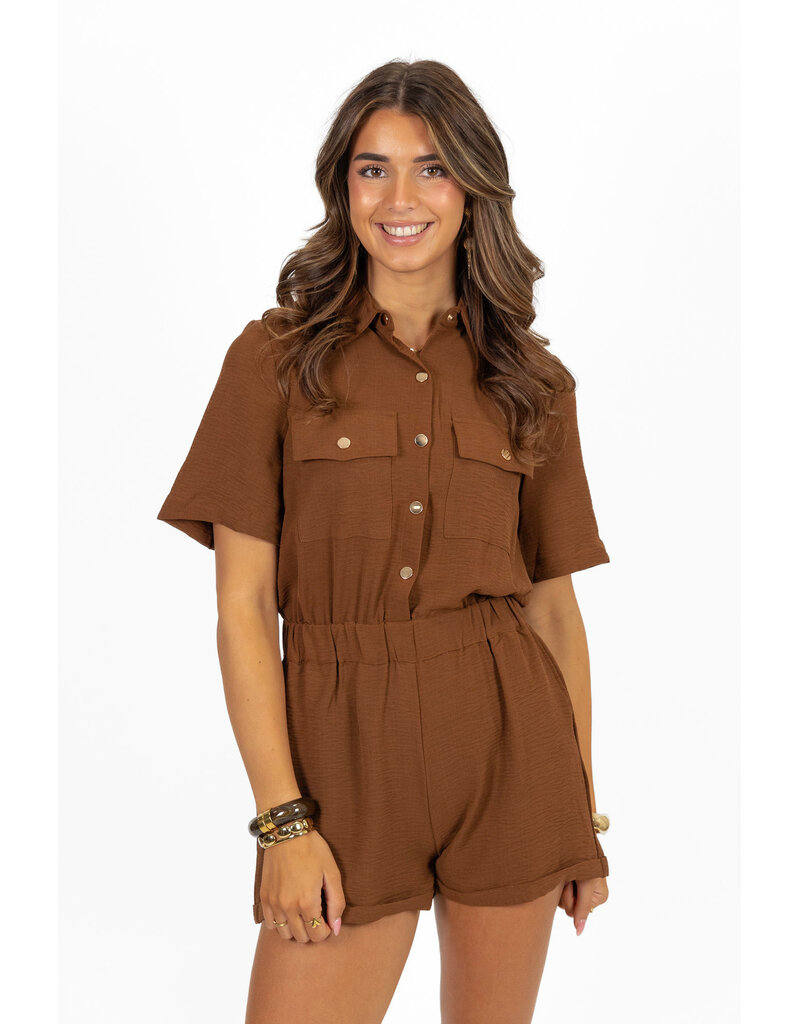 21Jewelz Playsuit met gouden knoopjes - bruin