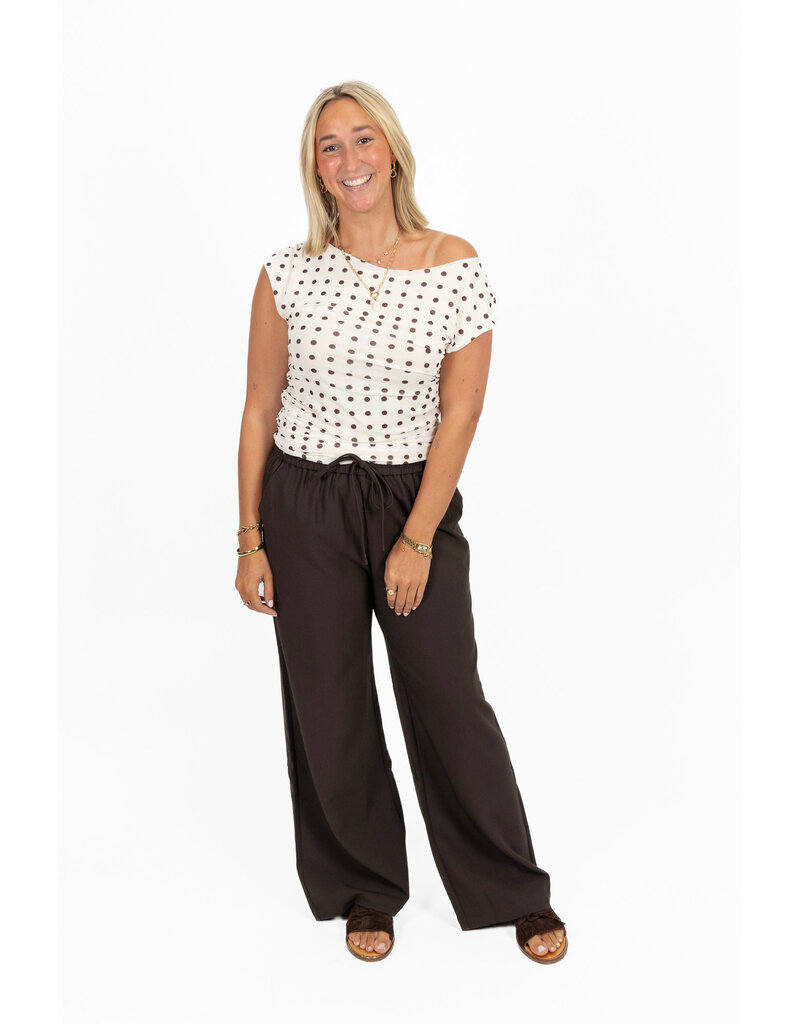 21Jewelz Gedrapeerde mouwloze top met stippen - beige/bruin