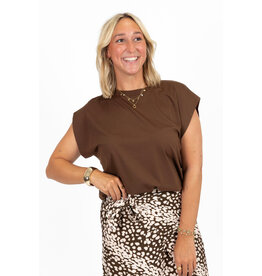 21Jewelz Mouwloze top met elastiek - bruin