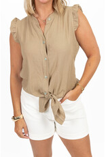 21Jewelz Mouwloze blouse met ruffles & knoopdetail - camel