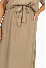 21Jewelz Lange effen rok met strikceintuur - camel