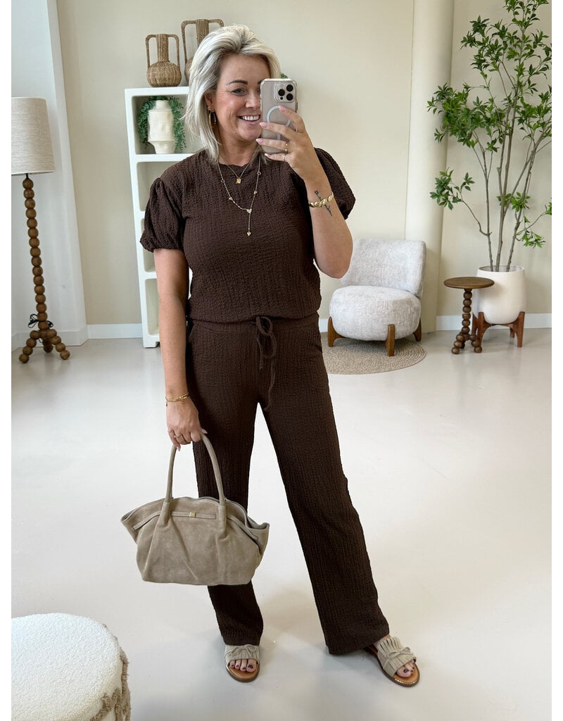 21Jewelz Losvallende co-ord set met pofmouwtjes - bruin
