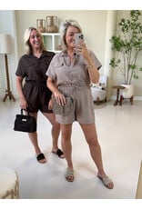 21Jewelz Effen playsuit met koordje - bruin