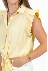 21Jewelz Blouse met knoopdetail & ruffles - geel