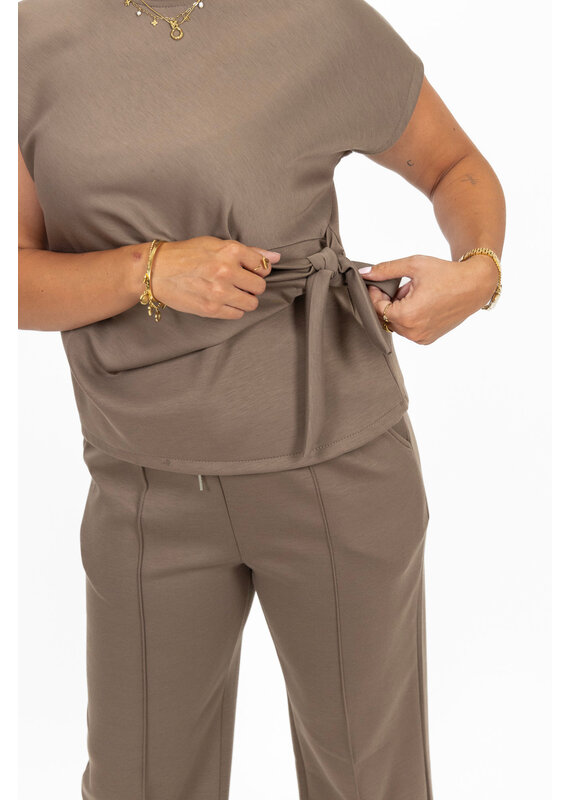 21Jewelz Co-ord set met strikdetail - taupe