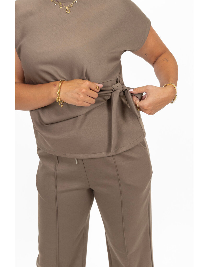 21Jewelz Co-ord set met strikdetail - taupe