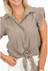 21Jewelz Blouse met knoopdetail & ruffles - taupe