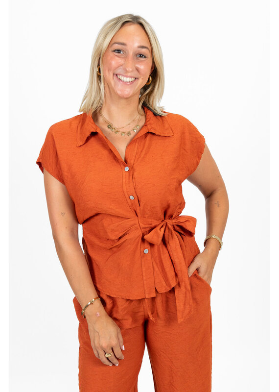 21Jewelz Luchtige zomer blouse met strikdetail - roest