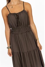 21Jewelz Mouwloze maxi jurk met koordje & ruches - bruin