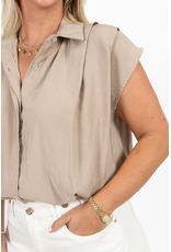 21Jewelz Geplooide mouwloze zomer blouse - donkerbeige