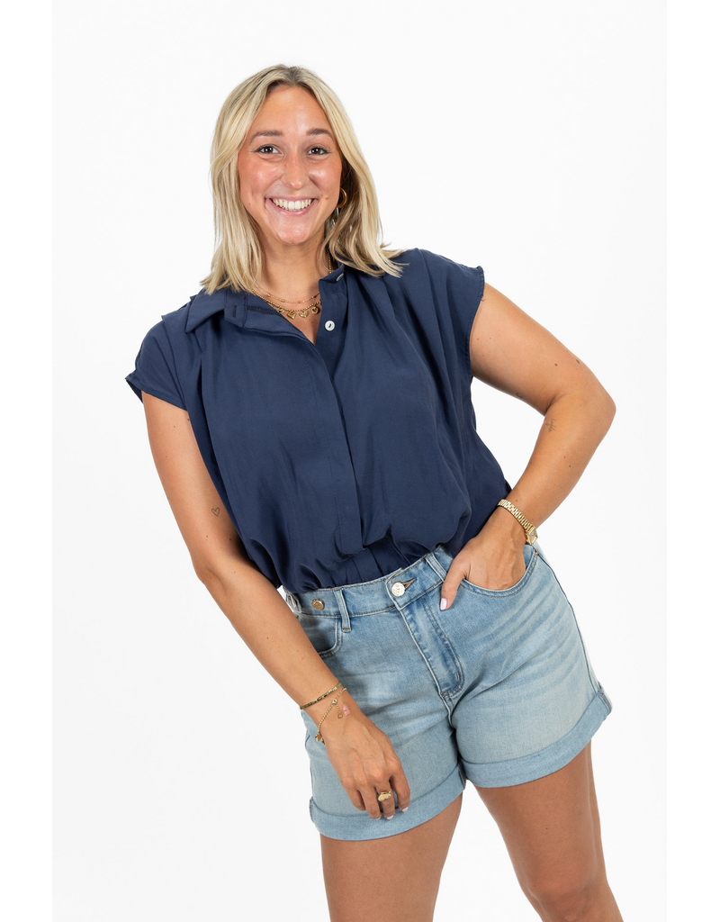 21Jewelz Geplooide mouwloze zomer blouse - donkerblauw