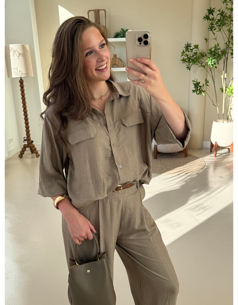 21Jewelz Blouse met omgeslagen mouwtjes - taupe