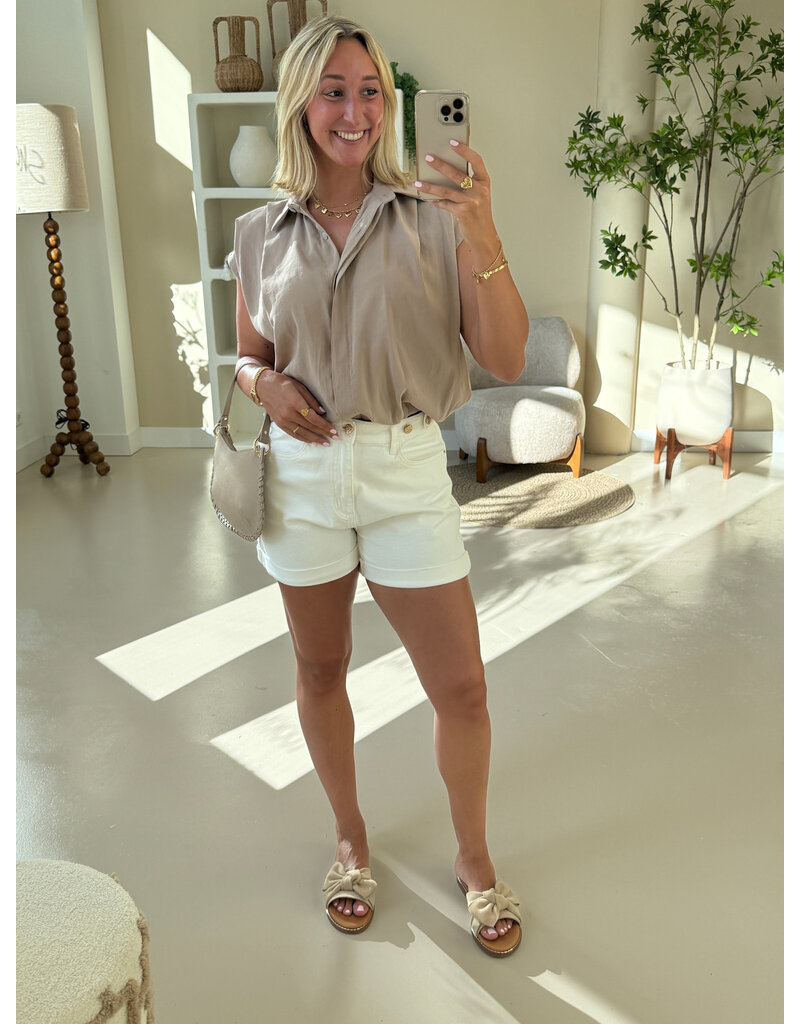 21Jewelz Geplooide mouwloze zomer blouse - donkerbeige