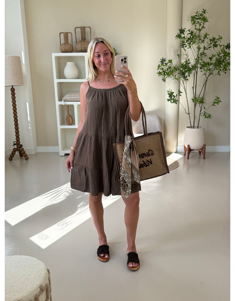 21Jewelz Mousseline zomer jurkje - bruin